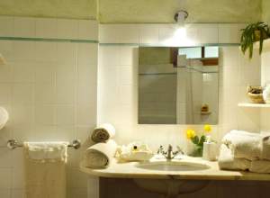 Xtrallusion offers characteristic Bed and Breakfast, B&B, Guest House, Hotel, Albergo and Country Lodge accommodation in Italy. Plus independent self-guided Walking, Adventure, Activity, Skiing and Paragliding Holiday itineraries on the Italian Rivieras, in the Italian Lakes, in the Italian Alps and in some of the most beautiful corners of Italy.